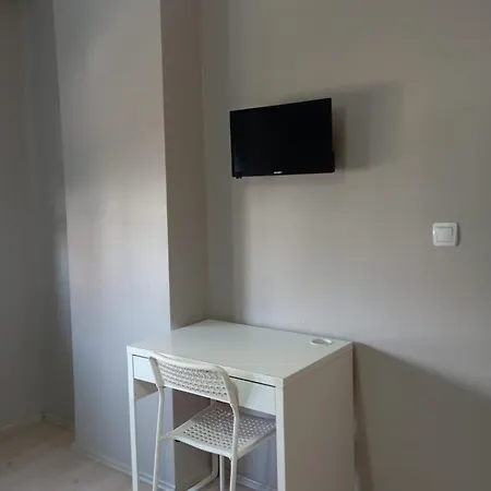 Khan's Apartmanhotel